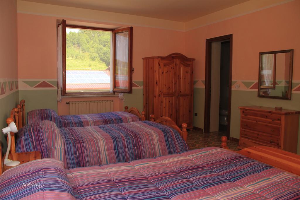 Agriturismo La Praduscella 피비쟈노 외부 사진