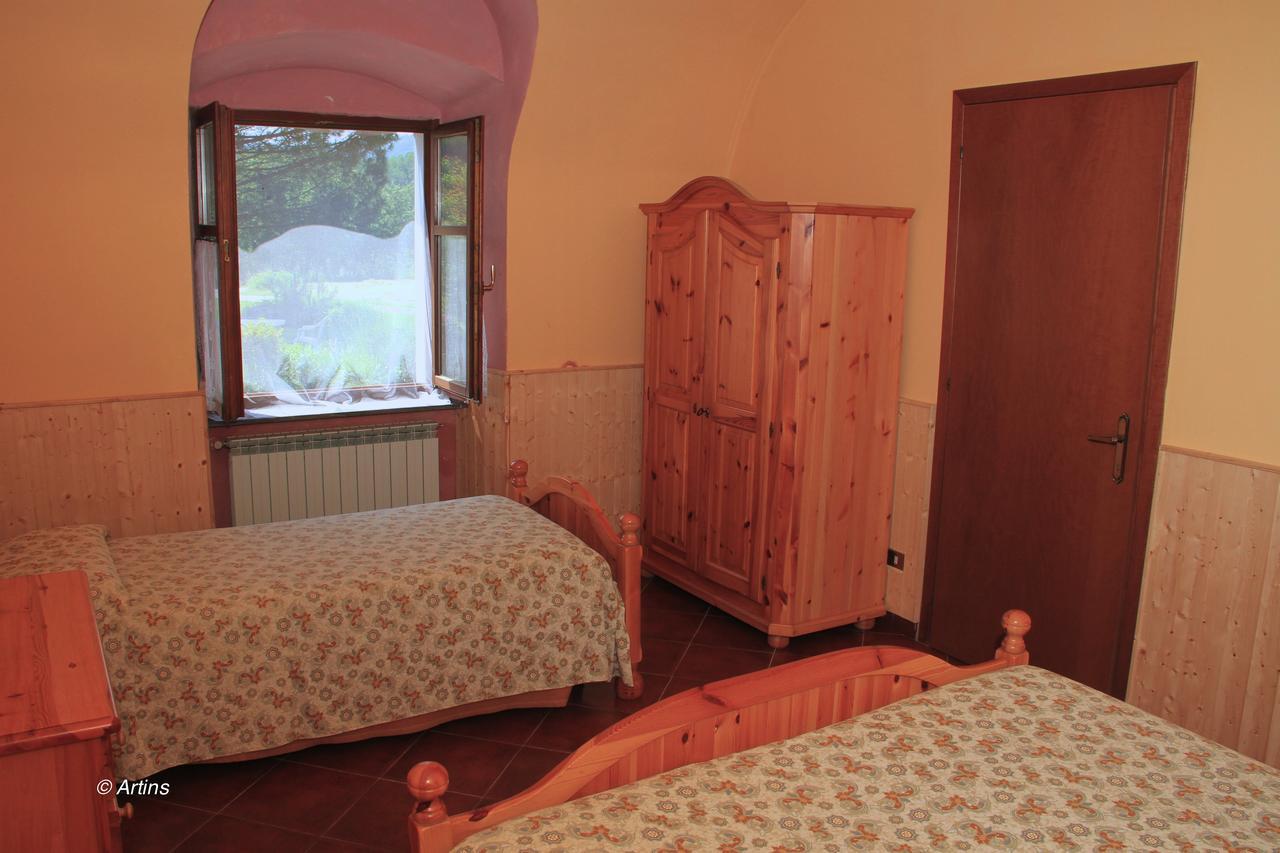 Agriturismo La Praduscella 피비쟈노 외부 사진